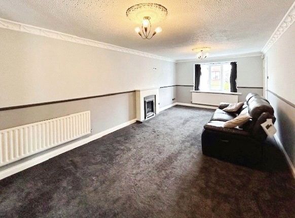 Detached house to rent in St. Lukes Close, Dunsville, Doncaster, South Yorkshire