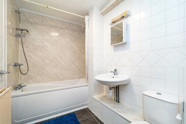 Flat for sale in Wellesley Road, Sutton