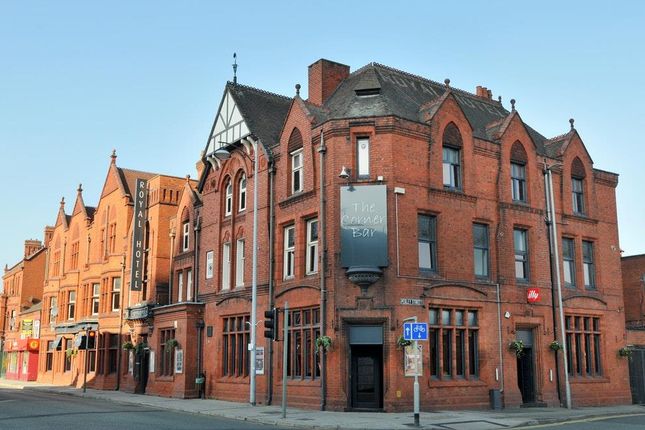 Thumbnail Hotel/guest house for sale in Royal Hotel, 7, Nantwich Road, Crewe, Cheshire