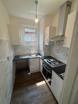 1563a London Road, London photo 5