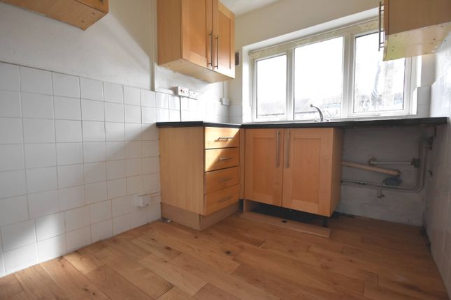 Flat for sale in Tay Road, Coventry