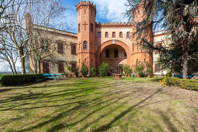 Detached house for sale in Via Roma, 1, Baldissero D'alba, It