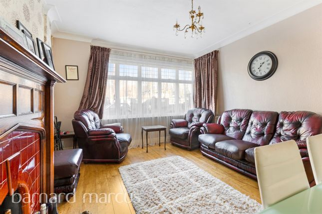 Terraced house for sale in Evelyn Way, Wallington