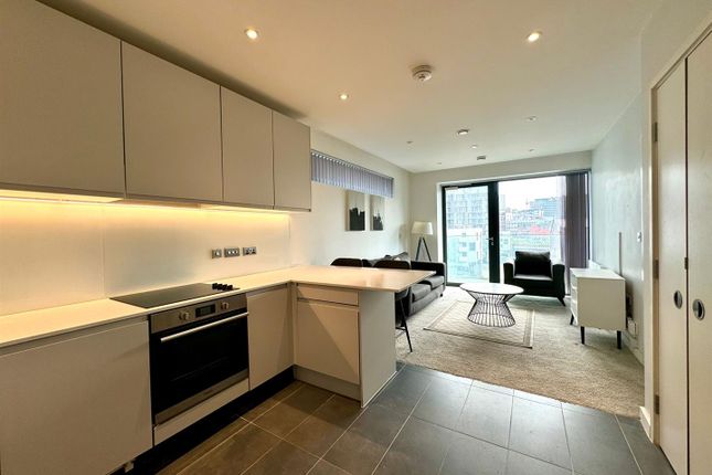 54 Bury Street, Salford photo 2