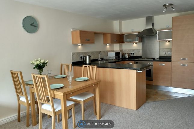 Dining Area In Open-Plan Lounge/Kitchen/Diner