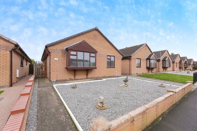 Thumbnail Bungalow for sale in The Green, Sproatley, Hull