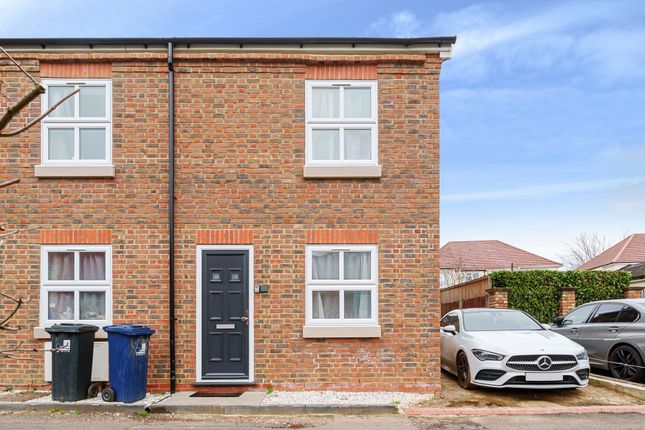 End terrace house for sale in Bulls Bridge Road, Southall