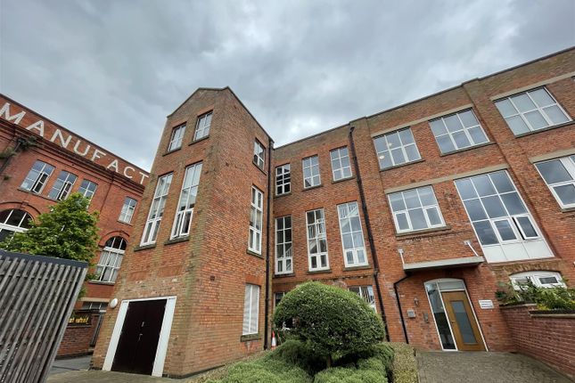 Thumbnail Flat for sale in Wheatsheaf Way, Leicester