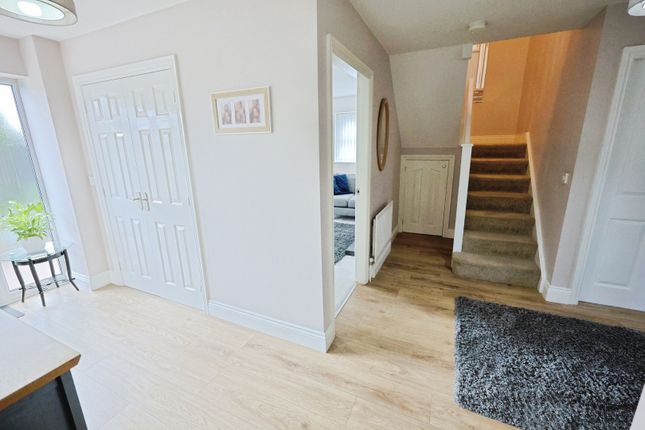 1a, Vicarage Close, Crook photo 4