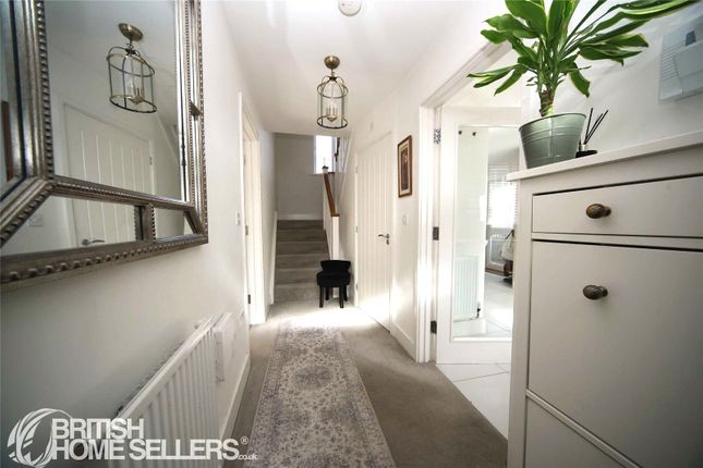 4, Goodwin Drive, Bedfordshire photo 2
