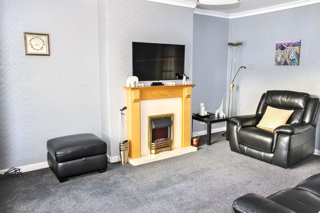 25, Caroline Crescent, Alva photo 4