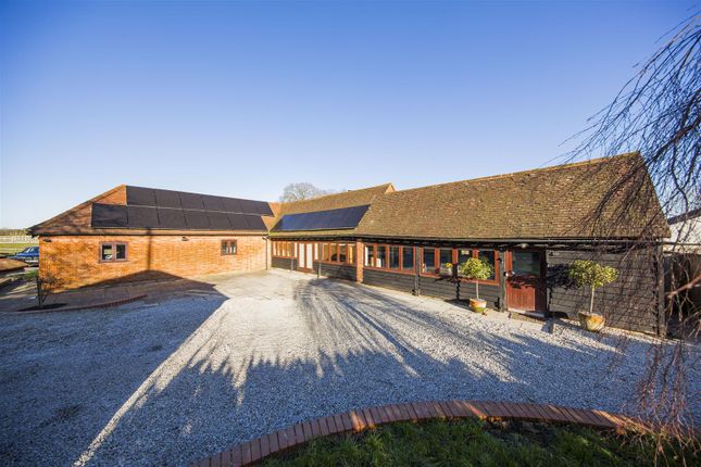3-bed other on THE OLD STABLES, Cuckoo Lane, Tonbridge, £925,000