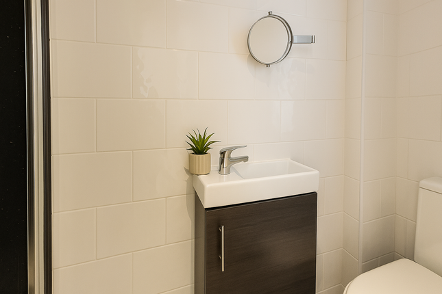 Flat 1  31A, Junction Road, London photo 4