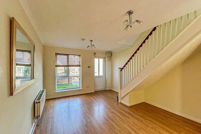 35, Plas St. Pol De Leon, Penarth photo 2