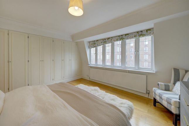 Property for sale in Flood Street, Chelsea