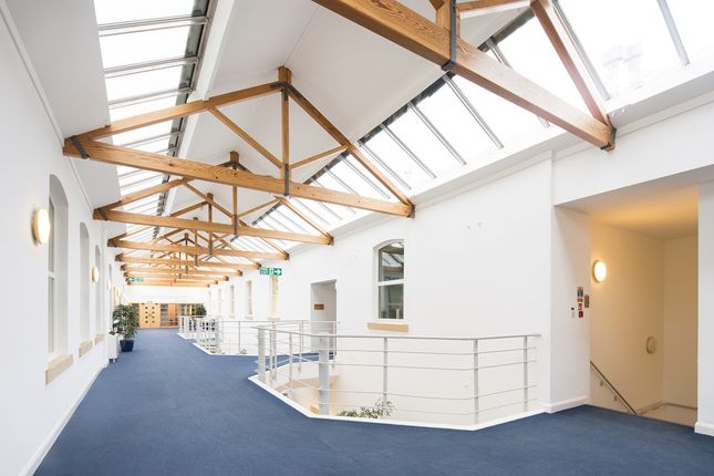 Thumbnail Office to let in Business Centre, Preston