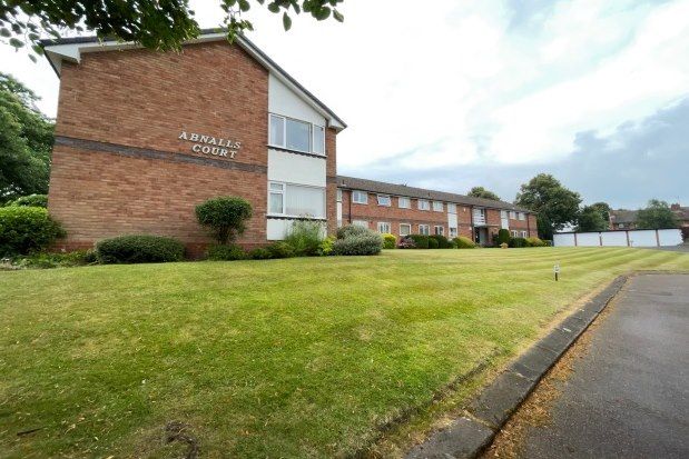 Thumbnail Flat to rent in Abnalls Court, Lichfield