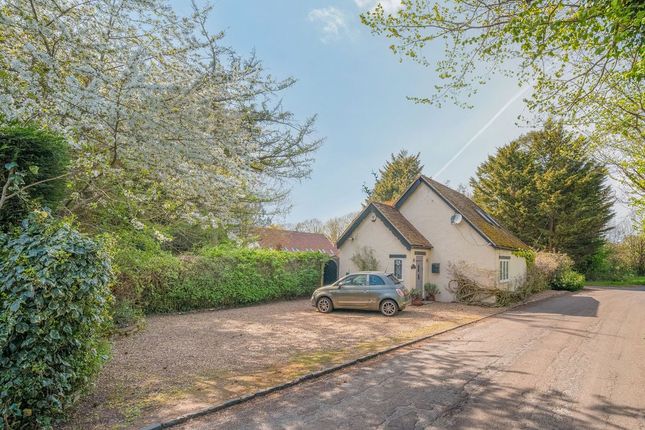 2-bed house on Rycot, Hollow Hill Lane, Iver, £700,000
