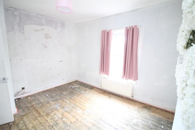 26, Tetlow Street, Manchester photo 4