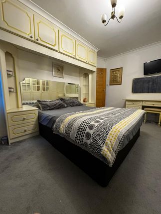Rooms In Barking