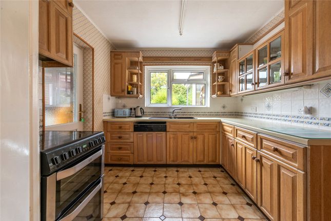 Panmara,, Vicarage Lane, Dorking photo 5