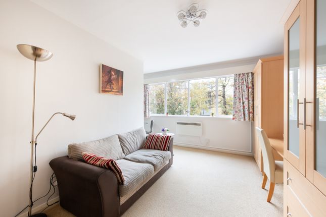 Flat 8, 119, Haverstock Hill, London photo 3