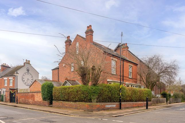 The Vicarage, Coventry photo 3