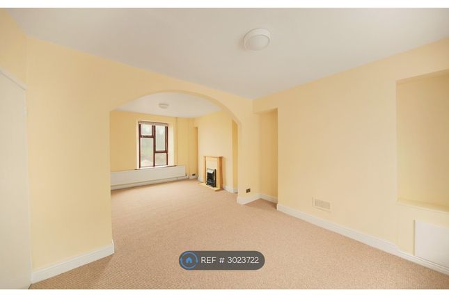Jubilee Road, New Tredegar photo 2