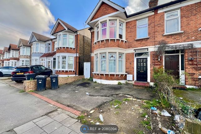 Terraced house to rent in Goodmayes Lane, Ilford