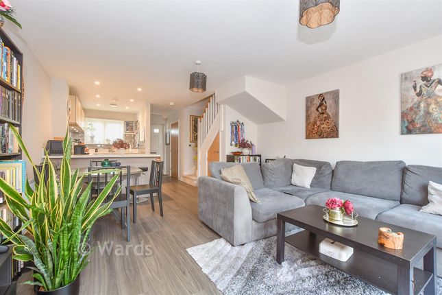 4B, Nuthatch Drive, Ashford photo 4