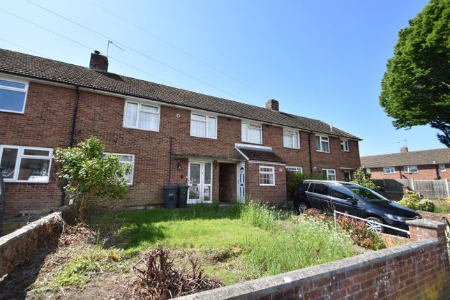 Thumbnail Terraced house for sale in High Lawn Way, Havant