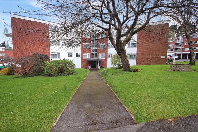 Flat for sale in Belle Vue Road, Bournemouth, Dorset