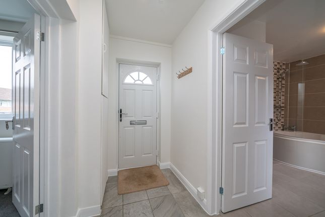 76 Victoria Street, Aylesbury photo 4