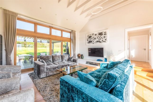 Willow Barn, 1 Lodge Farm Mews, 4, Gatton Park Road, Surrey photo 4