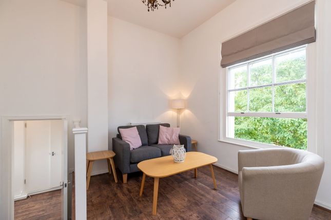 44,Flat 10, Clarendon Square, Leamington Spa photo 2