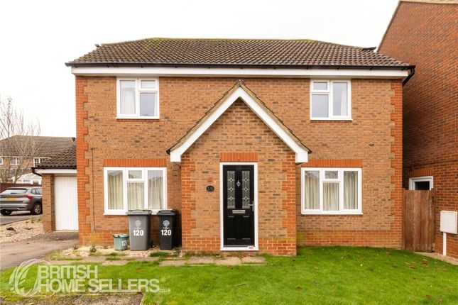 Thumbnail Detached house for sale in Greenacre Drive, Rushden