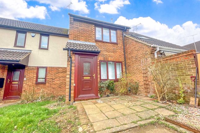 Thumbnail Terraced house to rent in Lucas Gardens, Luton
