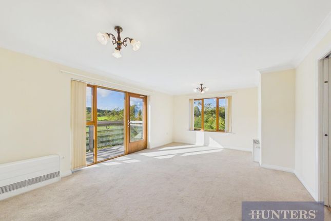 Plaxton Court, Scarborough photo 2