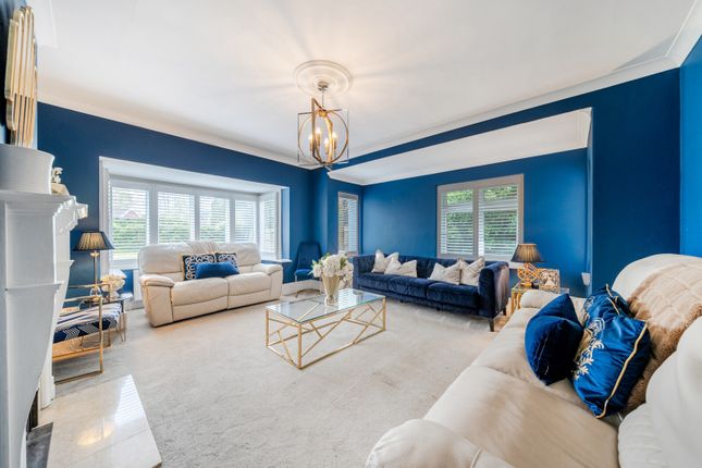 46, Shortheath Road, Surrey photo 4