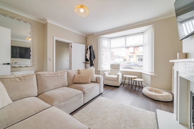 3, Broadfield Street, Heywood photo 4
