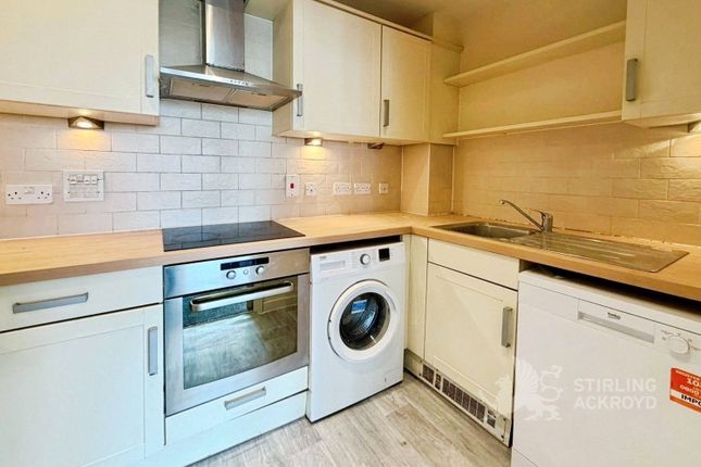Flat 48, The Exchange,, Oriental Road, Woking photo 4