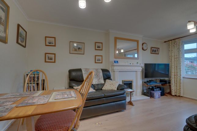 Detached bungalow for sale in Aukland Rise, Halfway, Sheffield