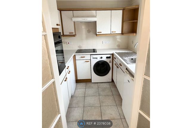 Everything To Hand In Kitchen, Easier Living