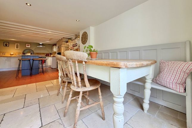 19, Middle Stoke, Bath photo 4