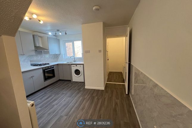 19, Bowlingfield, Ingol, Preston photo 2
