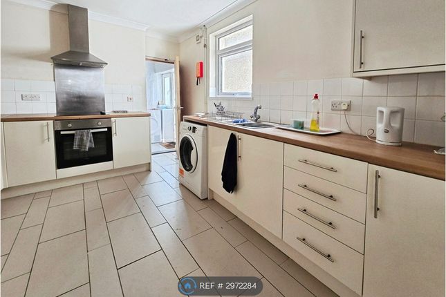 Alexandra Terrace, Brynmill, Swansea photo 4