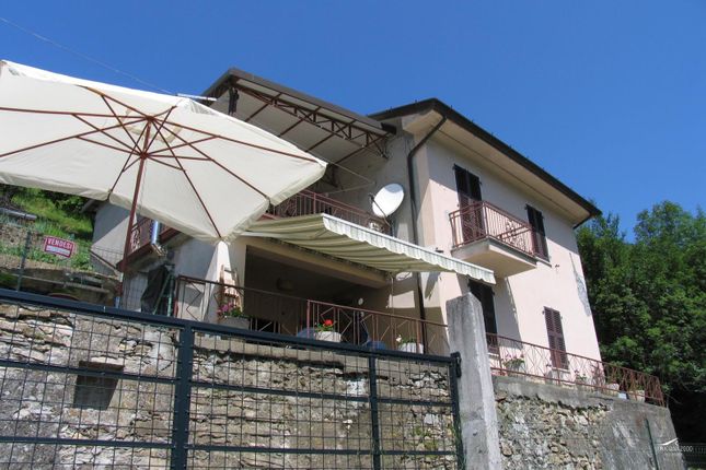 Thumbnail Detached house for sale in Massa-Carrara, Comano, Italy