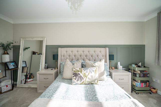 15 Westray, Hemel Hempstead photo 4