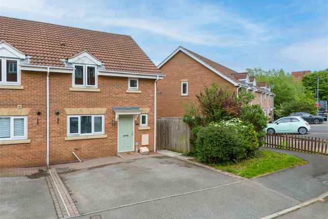 Thumbnail Town house for sale in The Wharf, Knottingley