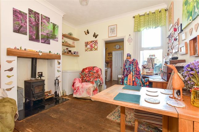 Coronation Road, Cowes photo 4